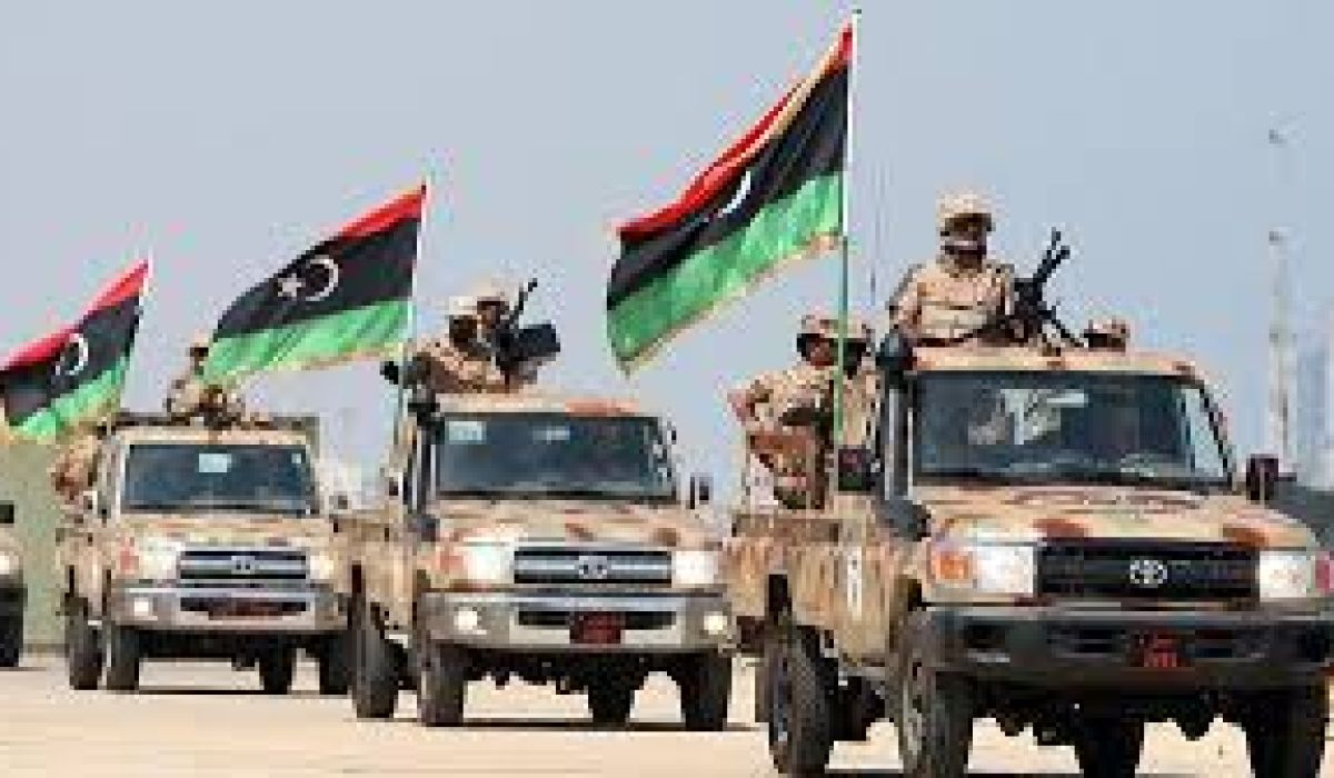 قوات الجيش الليبي تتجه جنوبا لتأمين المواقع النفطية