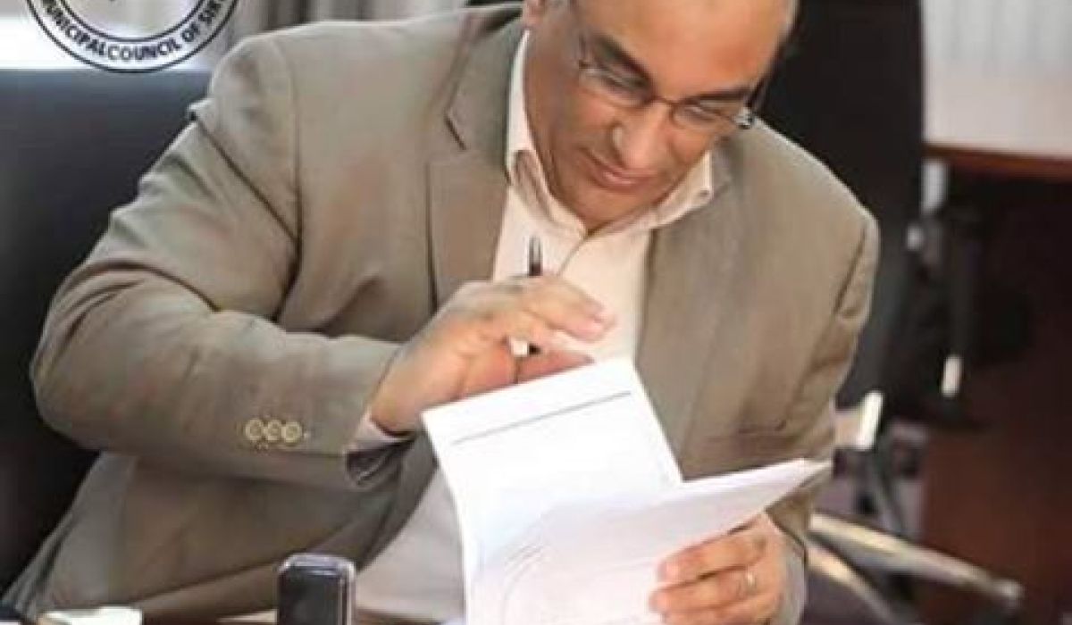 عميد بلدية سرت يبحث مع رئيس إدارة جهاز استثمار مياه النهر الصناعي المعوقات التى تواجه مشروع الأبقار بالبلدية