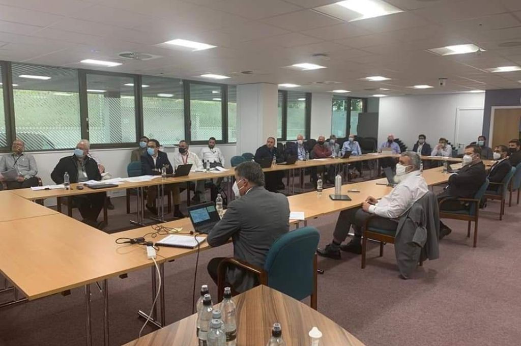 "عاشور": ضمنها سياسة سعر الصرف الحالي.. هذه أبرز المشاكل التي سببت أزمة سيولة حادة بالبنوك