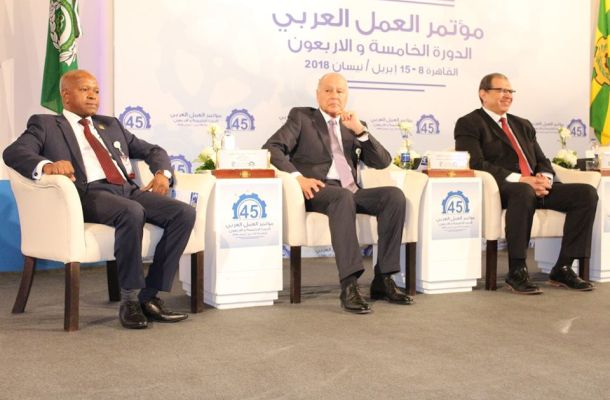 وزارة الاقتصاد تناقش خطة توزيع السلع على الجمعيات الاستهلاكية