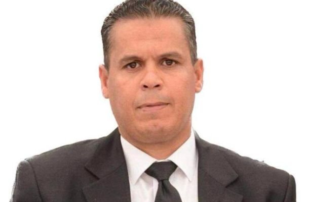 خاص.. بالوثائق: "المركزي" يخاطب الجمهورية للتحقيق مع مديره العام وعدد من الإدارات