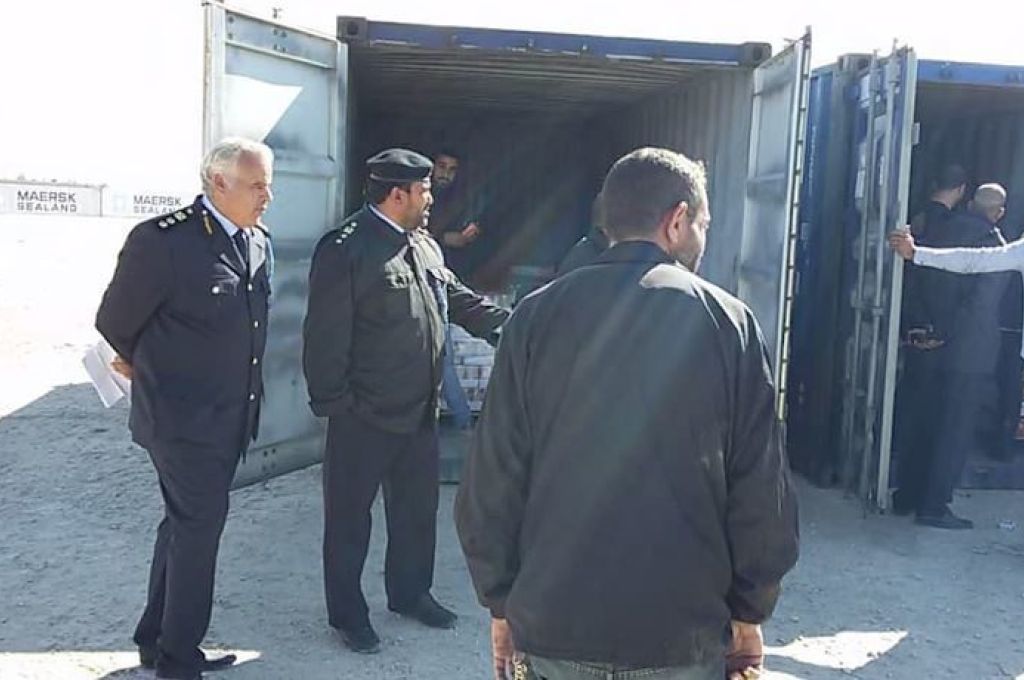 الثني يصدر تعليماته بالتعاون لتوفير احتياجات المنطقة الجنوبية و الغربية