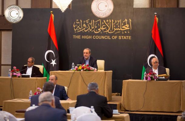 وزير المالية يستجيب لمطالب المعلمين بتضمين "علاوة الحصة" لميزانية 2018