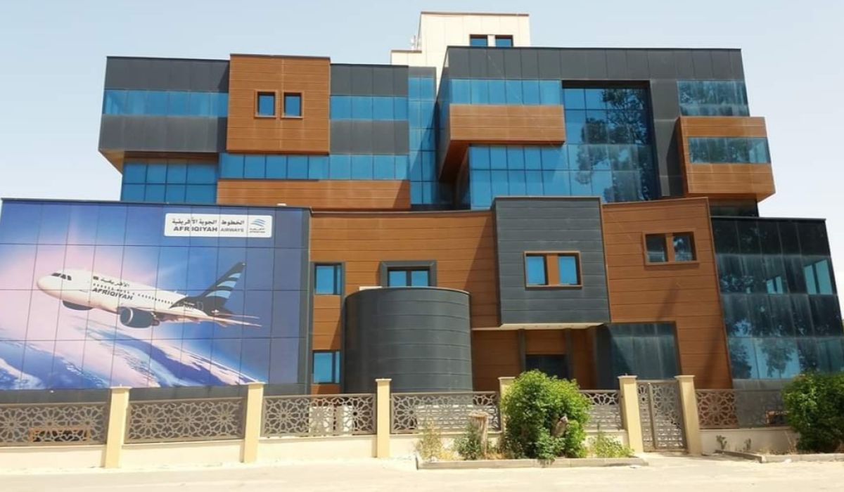 الخطوط الأفريقية تفند الأخبار المتداولة حول استخدام "هنجر" الصيانة بمعيتيقة لأغراض العسكرية