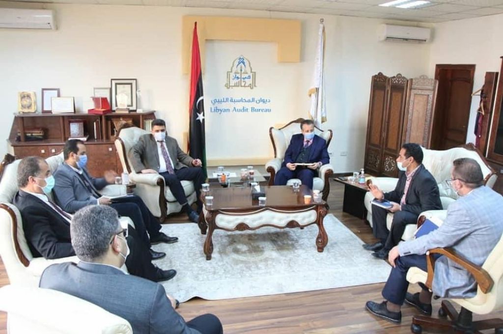 محافظ مصرف ليبيا المركزي طرابلس يلتقي بسفير دولة إيطاليا في ليبيا