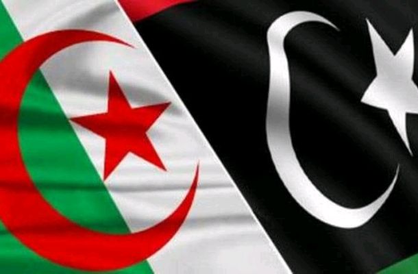 المركزي ينشر تفاصيل طلبات فتح الاعتمادات المستندية