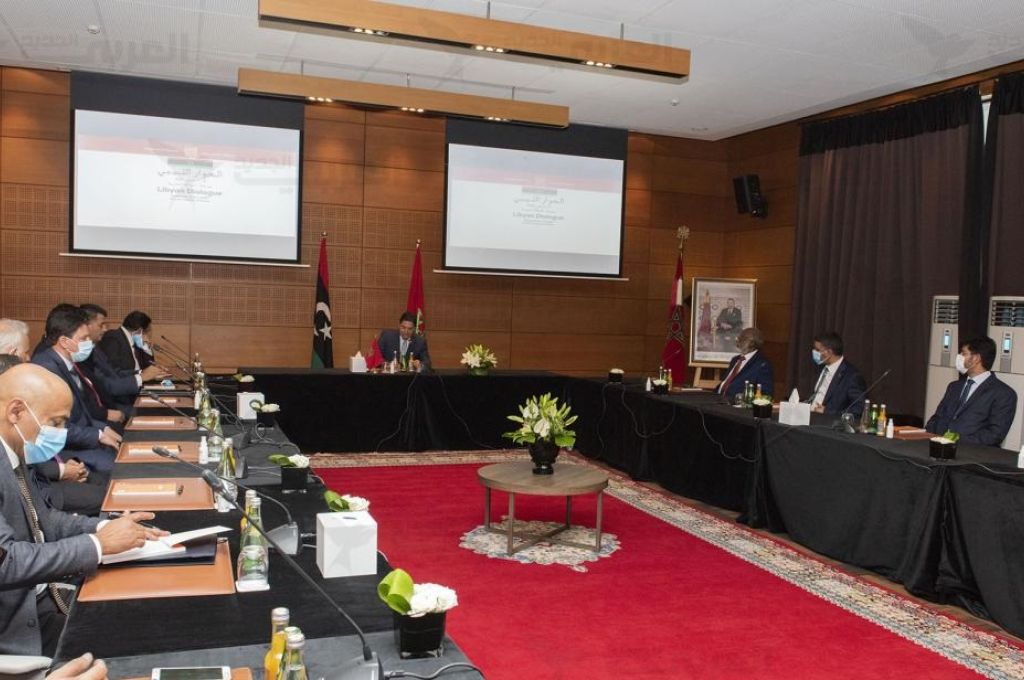 "عصر": مطالب المتظاهرين هي اختصاص مركزي البيضاء ومؤسسة النفط وهما سلطتان لا يخضغان لوزارة الاقتصاد