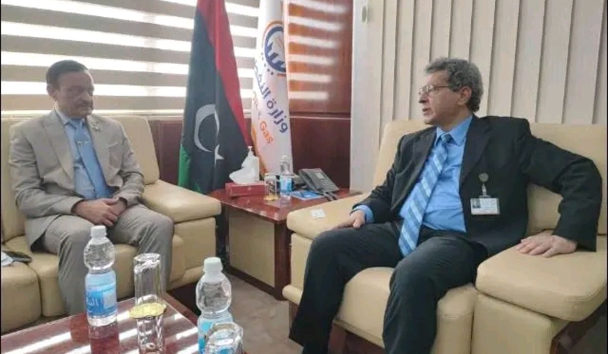 خلال اجتماعه مع "عون".. السفير الباكستاني يؤكد على رغبة بلاده في زيادة التعاون مع ليبيا في جميع المجالات