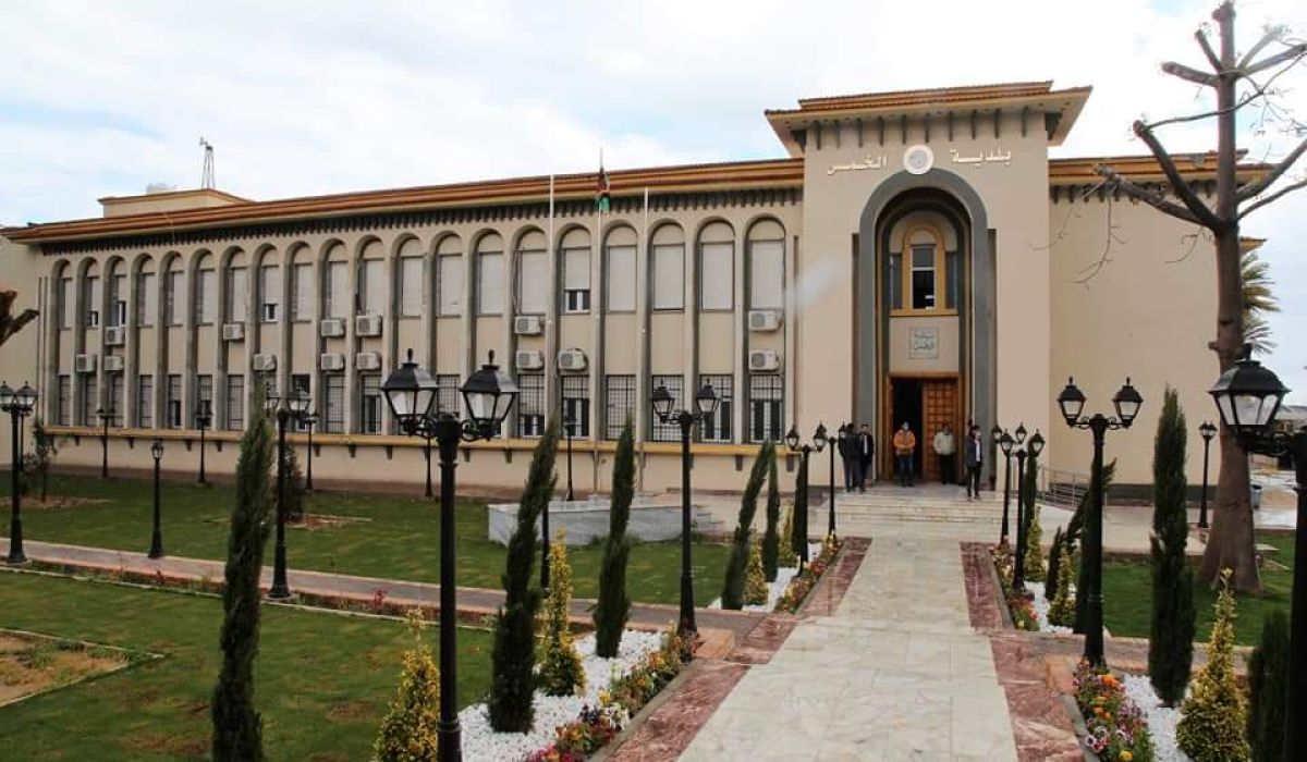 المدير العام لشؤون العمليات يجتمع مع مدراء إدارات ودوائر التوزيع والجهد المتوسط وخدمات المستهلكين في المرقب