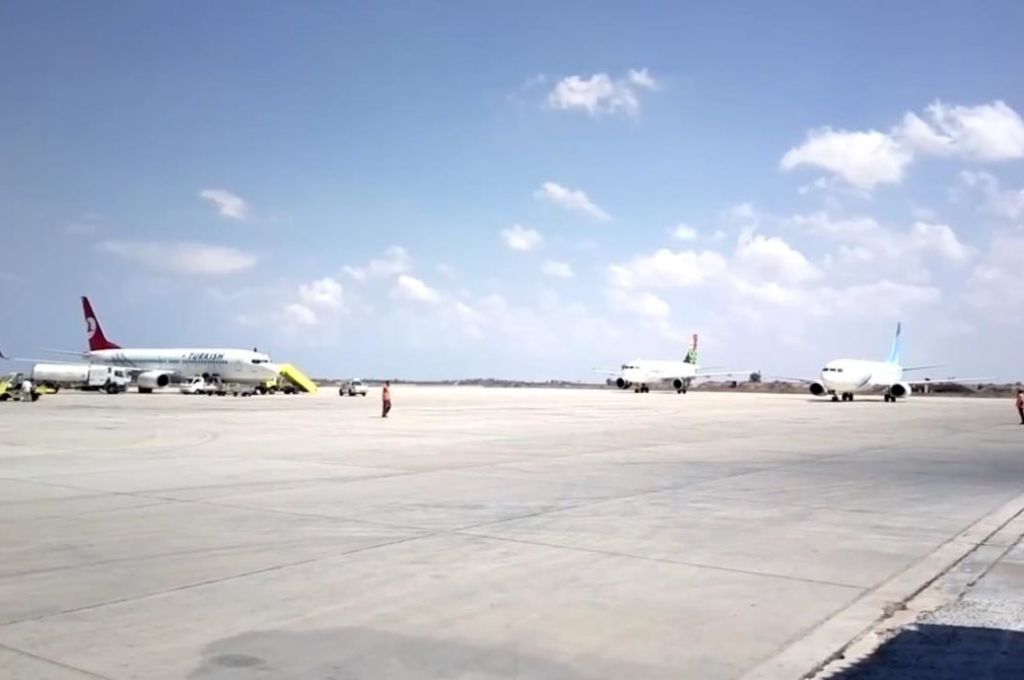 الخطوط الجوية الليبية توضح بشأن افتتاح مطار معيتيقة
