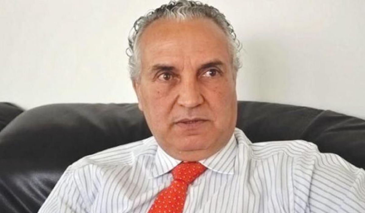 حسني بي يكشف عن أسباب ارتفاع سعر الدولار ويتحدث عن الحلول