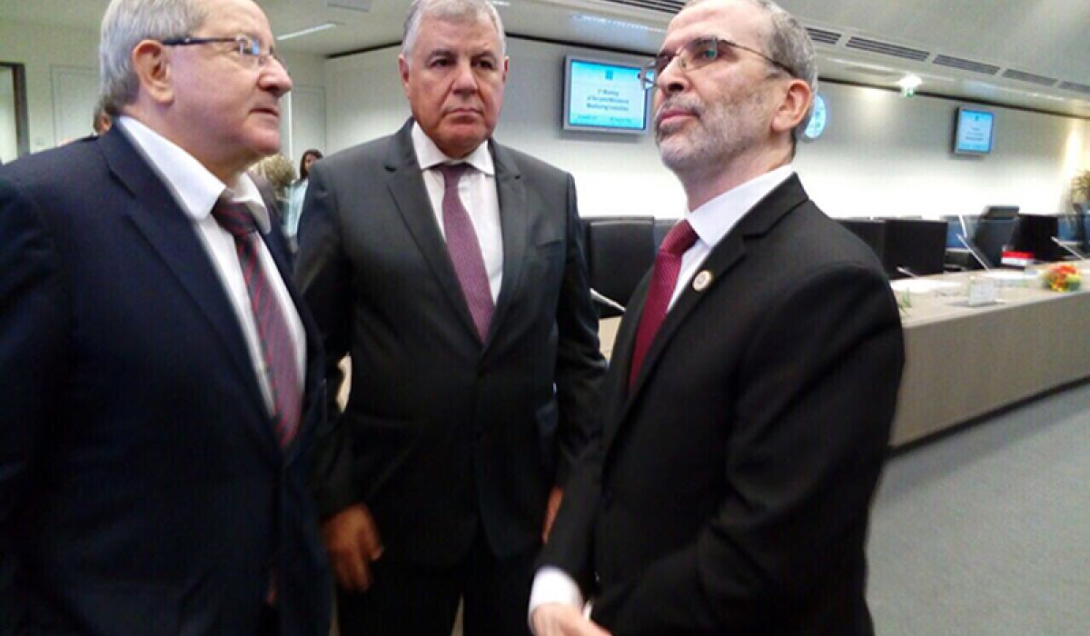 اجتماع صنع الله مع وزير الطاقة الجزائري و المدير العام لشركة سوناطراك