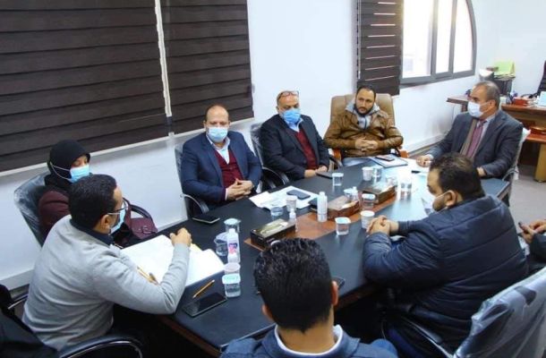 من بينها الإفراجات.. مالية الوفاق تُسلم ملف "الوظيفة العامة" لوزارة العمل