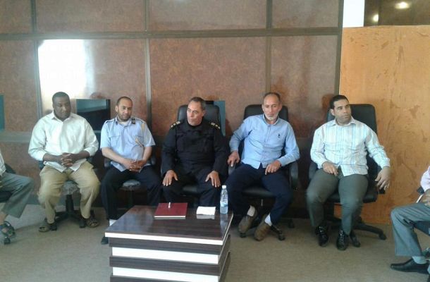 السراج يناقش مع المجلس البلدي الهراوة المشاكل التي تواجه المدينة