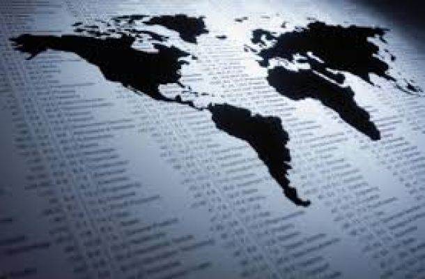 هيئة مكافحة الفساد تكشف تجاوزات مالية لعدد من المسؤولين من بينهم رئيس هيئة الأوقاف