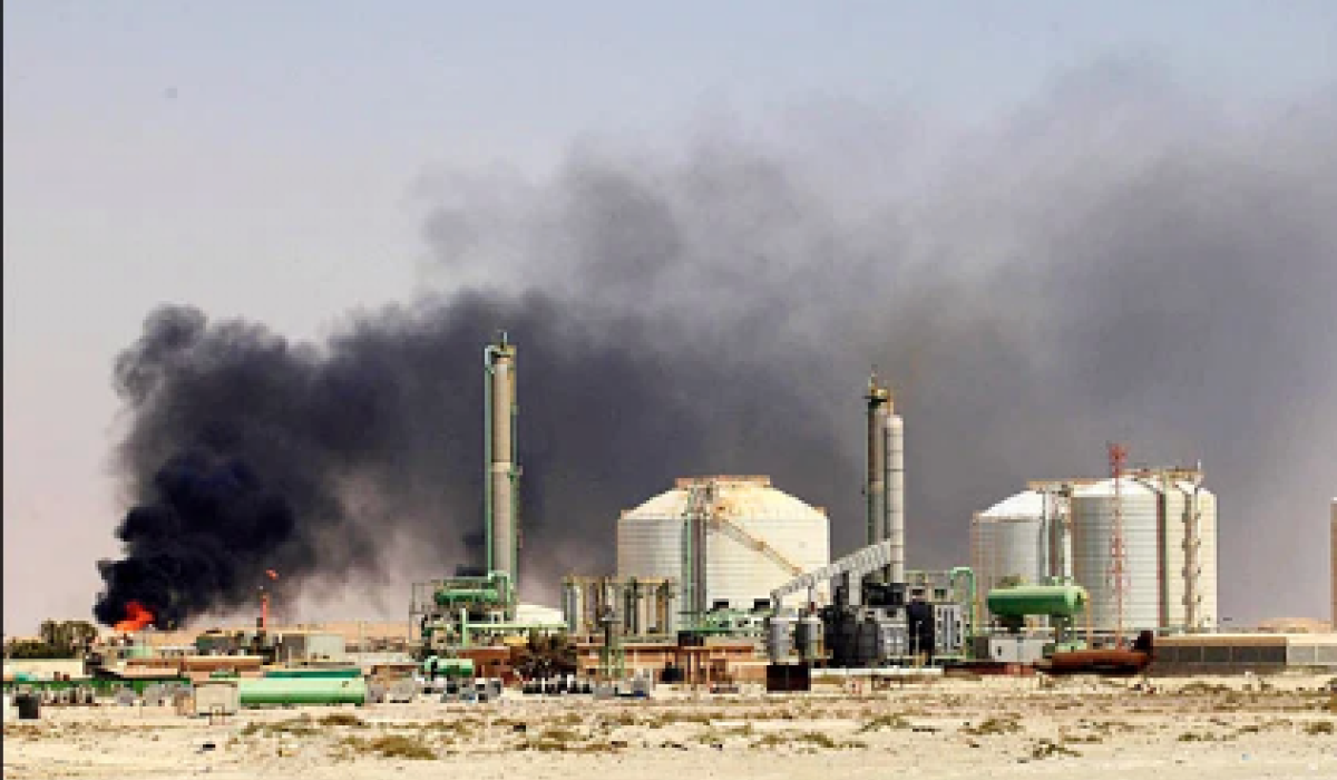 جلوبال بلاتس: القوى الأجنبية تتحكم بمصير النفط الليبي وتمنعه من استئناف النشاط