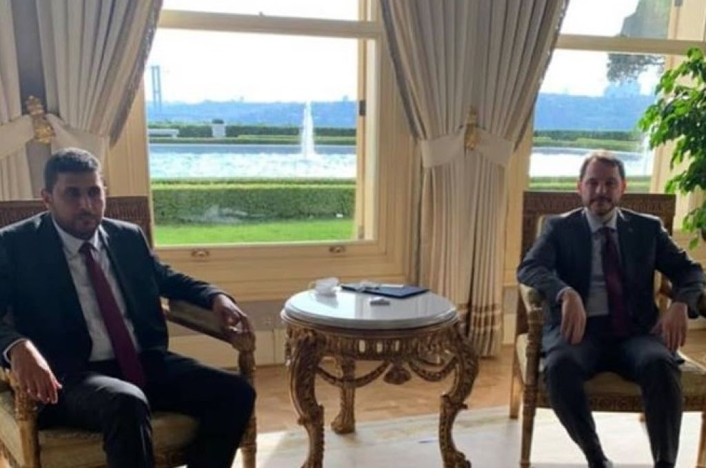 الشحومي: انهيار قيمة العملات يشكل مخاطر شديدة على الاقتصاد المحلي