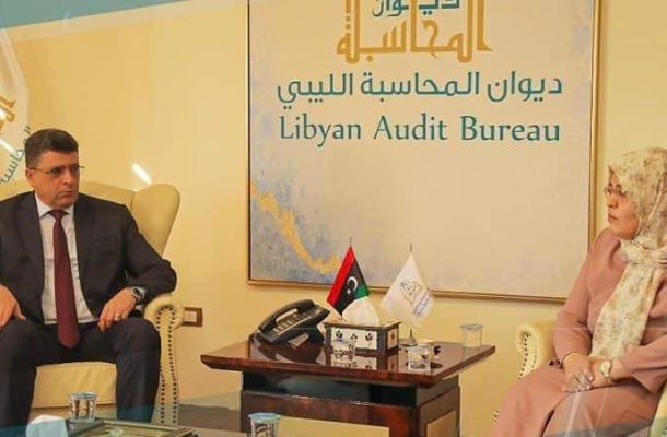 المركزي يفصح عن إجمالي القيمة المحالة لمراقبات الخدمات المالية ..والسيولة التي إستلمتها المصارف