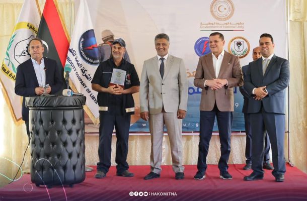 وكيل الصحة يبحث المشاكل التي تواجه تقديم الخدمات الطبية بالمستشفيات العامة