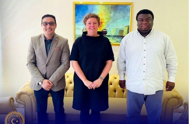 خاص.. فريق السيولة بالمركزي يفصح عن تسليم اصدار غريان 40 مليون لفروع الجمهورية بجبل نفوسة