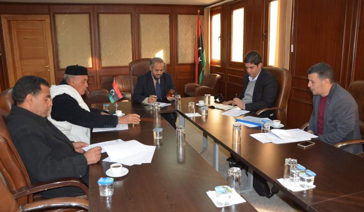 بلدية غريان تناقش مشاكل نقص المياه داخل المدينة