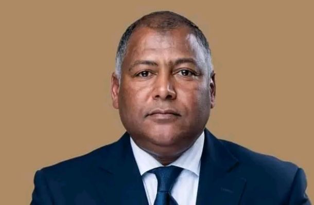 الوحدة الوطنية تصدر قراراً بشأن تحديد سعر وقود الطائرات