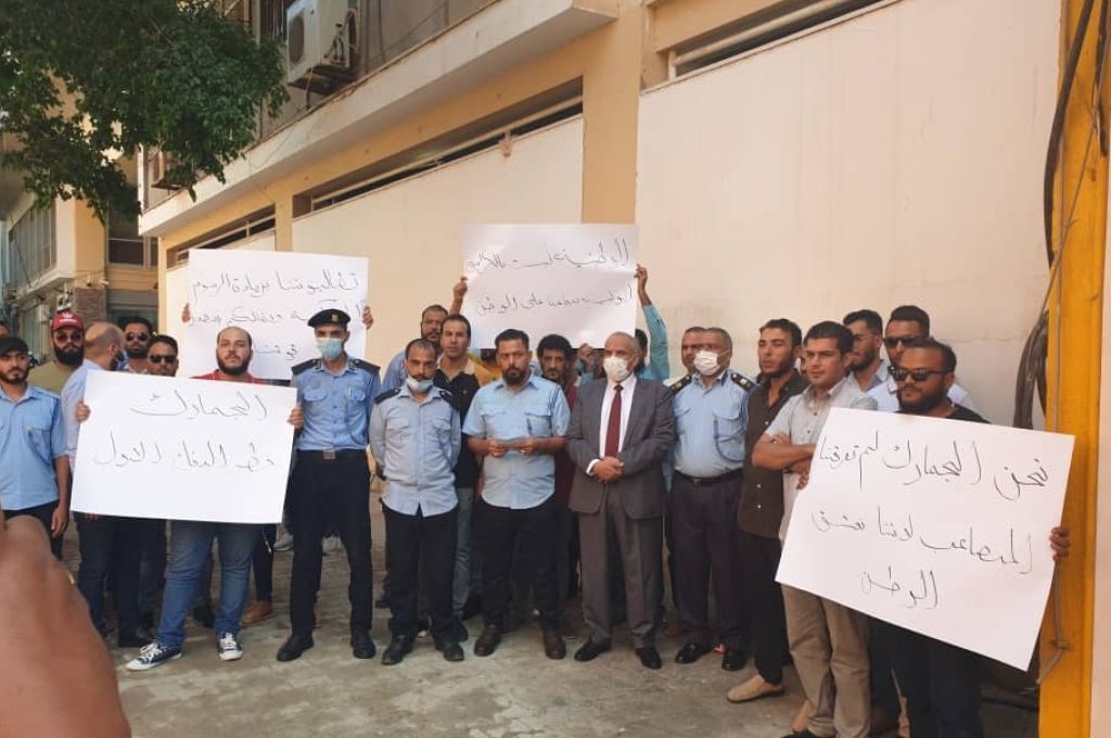 "باشاغا" يطلع على سير عمل مذكرة التفاهم الموقعة مع مصرف ليبيا المركزي بمجال غسيل الأموال