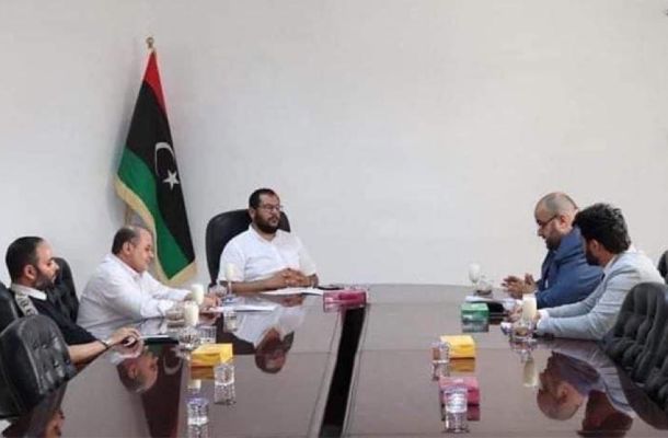 خاص.. فريق السيولة بالمركزي يفصح عن تسليم اصدار غريان 40 مليون لفروع الجمهورية بجبل نفوسة