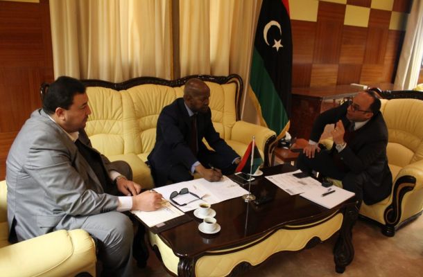 شركة جلينكور تحتفظ بحقوق تسويق خامي السرير ومسلة