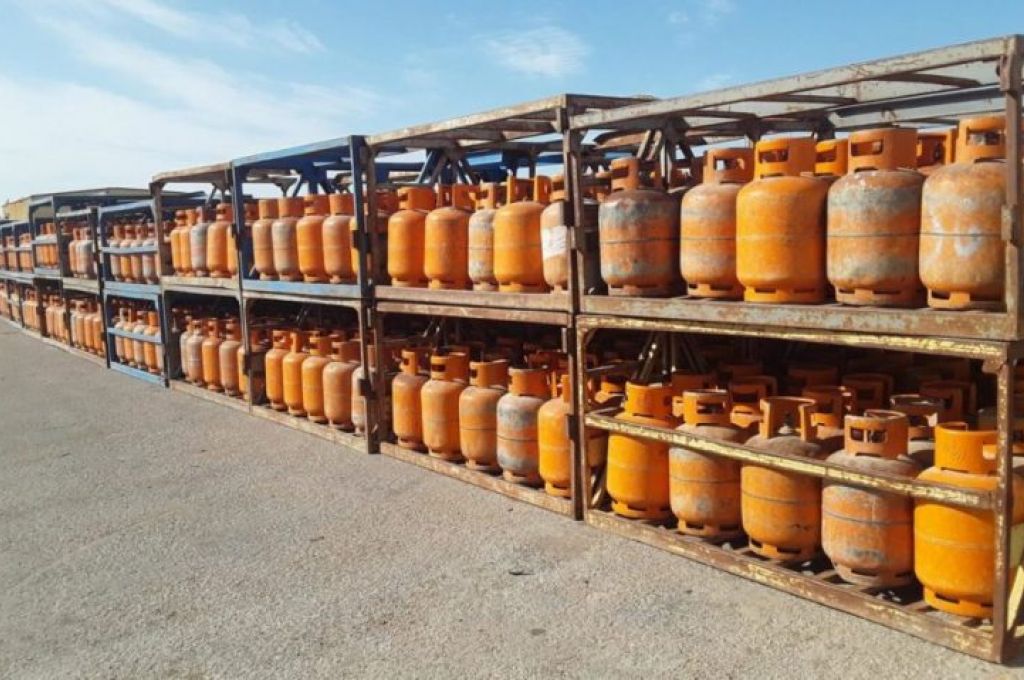 اتفاق على السماح لمطار بنينا باستقبال رحلات قادمة من معيتيقة