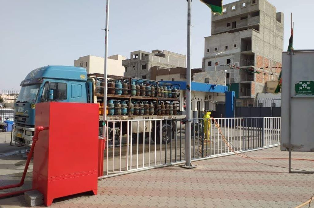 هيئة مكافحة الفساد: لجنة مواجهة فيروس كورونا لم تنفذ أعمالها على أرض الواقع .. والرئاسي لم يفصح عن آلية صرف الـ500 مليون دينار