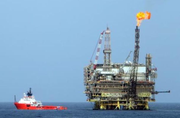 حظر الليبيين من دخول أمريكا يستثني تأشيرات الدراسة