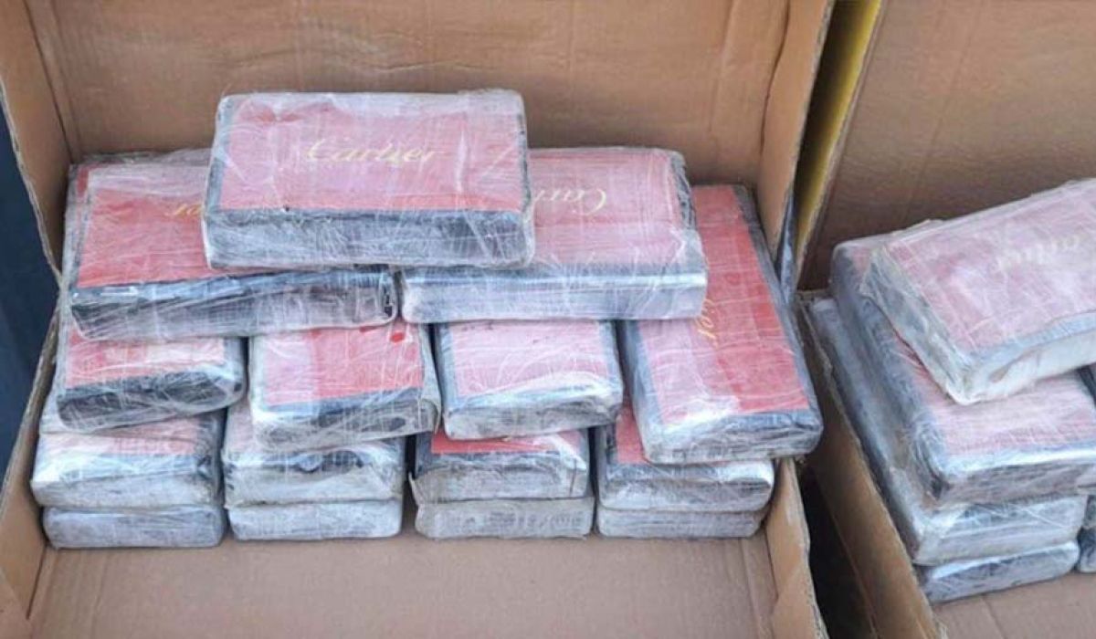 صحيفة بوليفية: شبكات غير قانونية في أمريكا اللاتينية تهرب الكوكايين إلى ليبيا