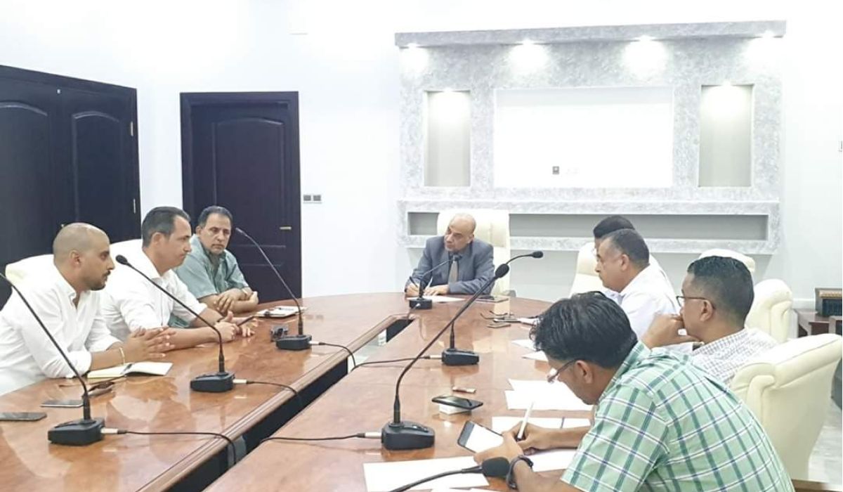 اقتصاد المؤقتة تبحث أزمة انخفاض عرض الأسمنت وارتفاع أسعاره بالسوق