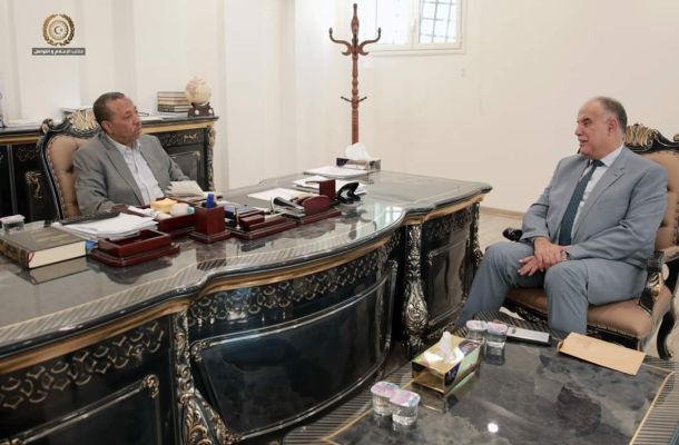 عمل الوفاق ولجنة ترشيد المرتبات يبحثان المرتبات والمستحقات المتأخرة