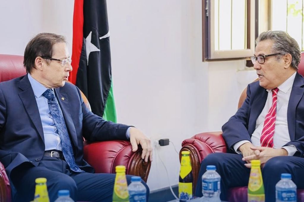 ديوان المحاسبة يعقد اجتماعًا مع شركة الخدمات العامة طرابلس