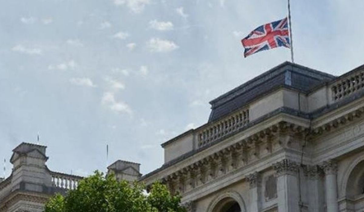 مناقشة توقعات عودة السفارة البريطانية وتسهيل الحصول على التأشيرة في طرابلس