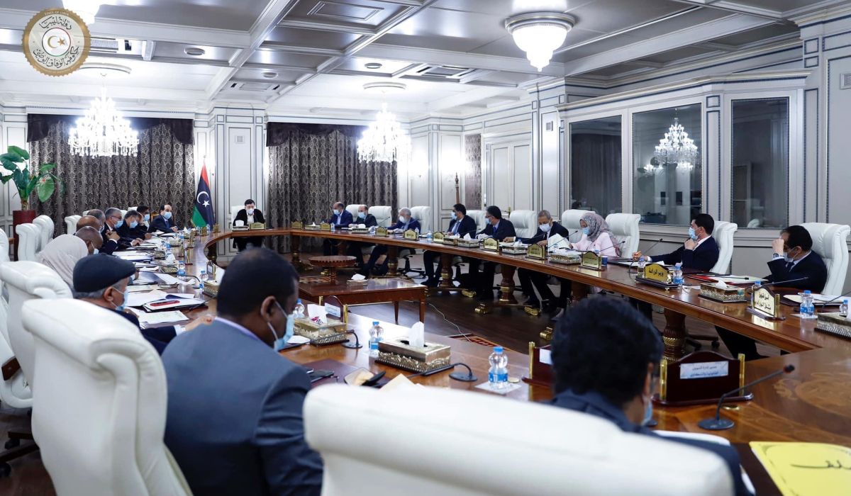 معيتيق وكاجمان يتفقان على إيقاف تفرد "السراج" بعقد اجتماعات مجلس أمناء مؤسسة الاستثمار ويطالبان بمشاركتها بها