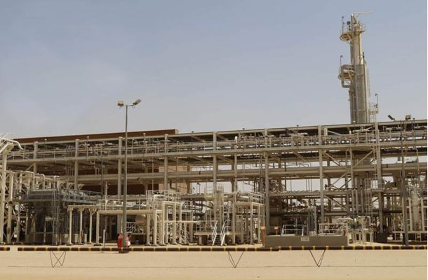 السراج يناقش أوضاع الشركة الليبية للاستثمارات الخارجية