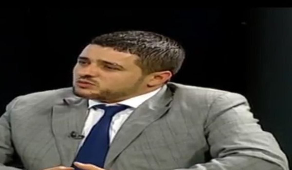 محمد أسماعيل : نحن في صدد تشكيل لجنة لمتابعة القرار 831 ، ويحمل وزارة العمل مسؤولية فائض الملاك الوظيفي