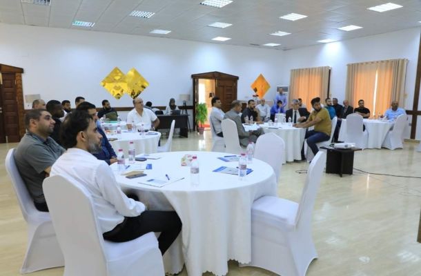 "بن قدارة" يُصدر قرارًا بشأن تشكيل فريق عمل لتقييم ودراسة إمكانية ضم مستشفى أوباري العام تحت إشراف مصحة النفط