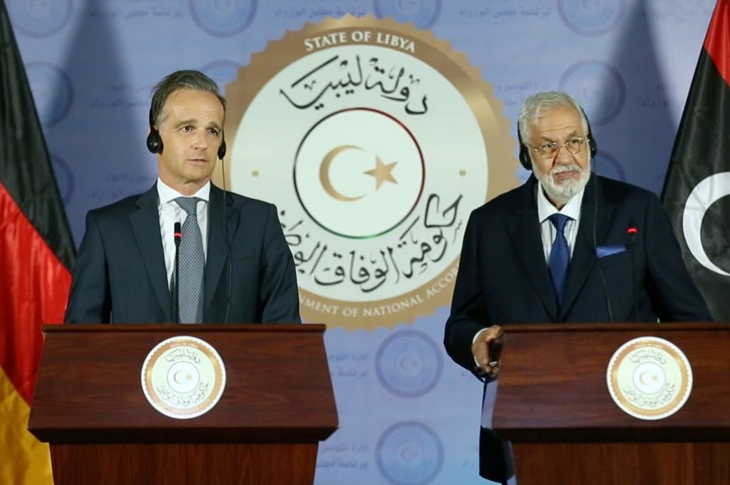 معاليه يكافح سيادته...!