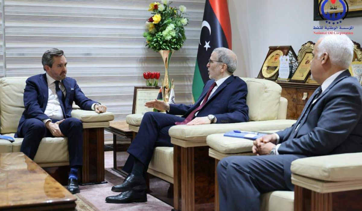 "صنع الله" يجتمع مع ممثل برنامج الأمم المتحدة الانمائي في ليبيا