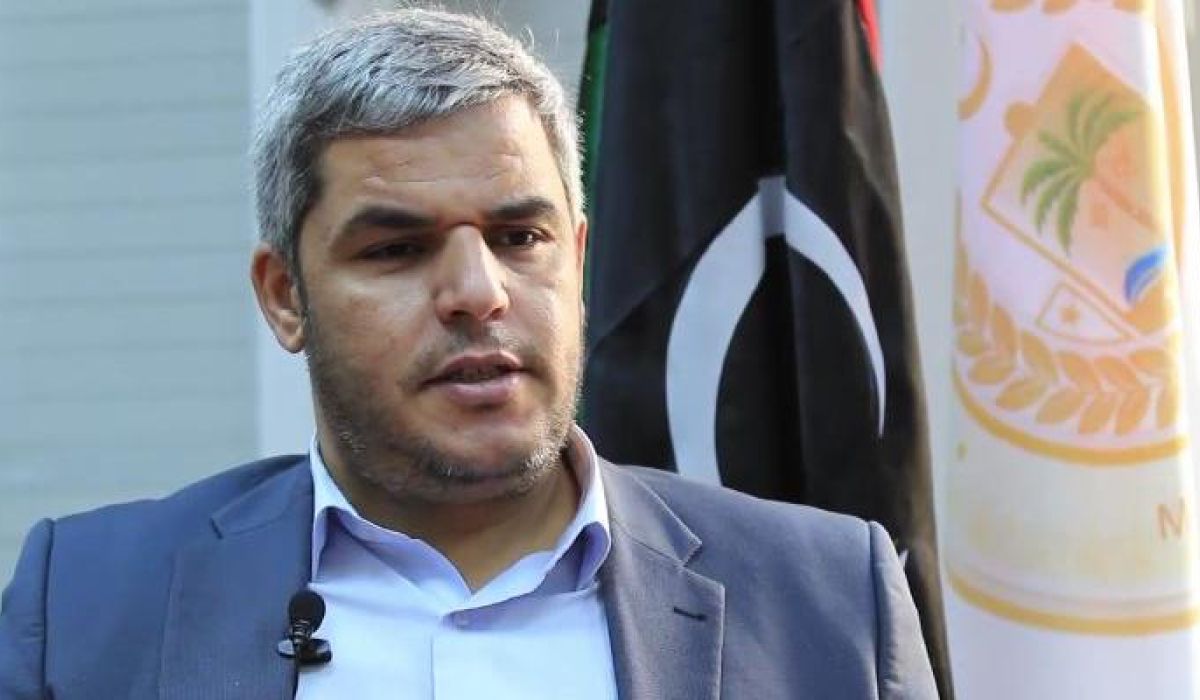 عميد زليتن يُطالب بإرجاع العالقين بمصر وتجنيب الدولة مصاريف مالية كبيرة