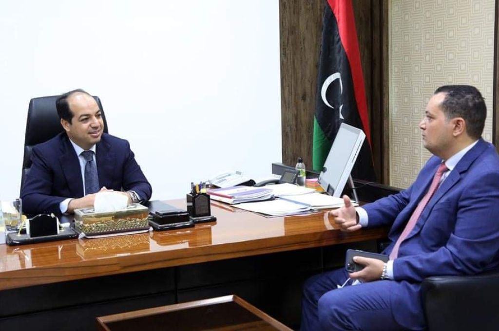 نفط ليبيا ينعش الأسواق العالمية وشركات الطاقة الأمريكية أضافت حفارات النفط للأسبوع الثالث تواليا لأول مرة منذ عاميْن