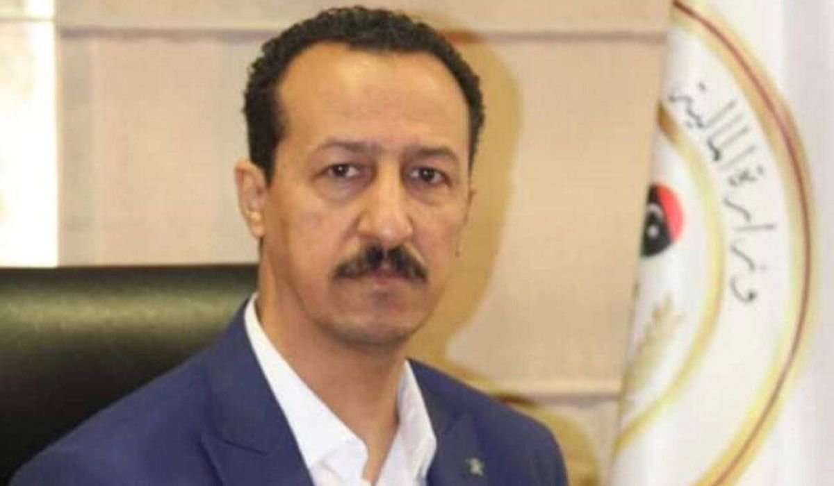 "عمر بسيسة": من بداية شهر مارس و أبريل سيبدأ موعد ورود المرتبات قبل نهاية الشهر