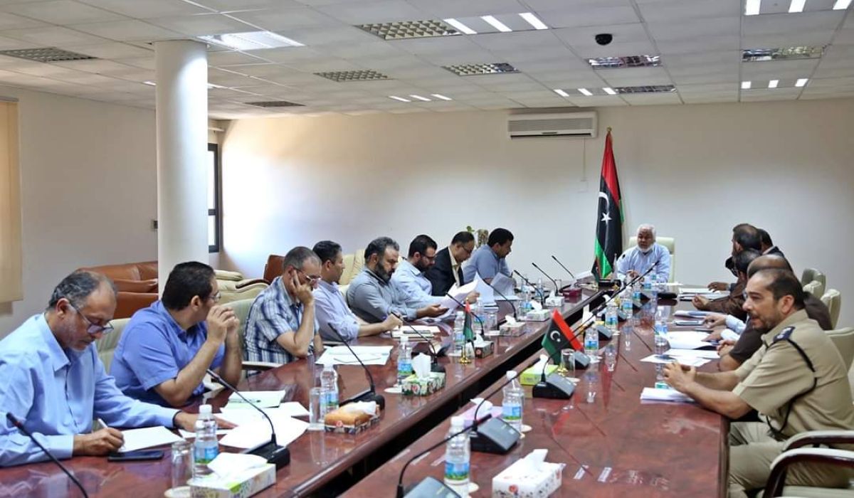 الكهرباء تبحث مسألة طرح الأحمال اليدوي على كافة المناطق