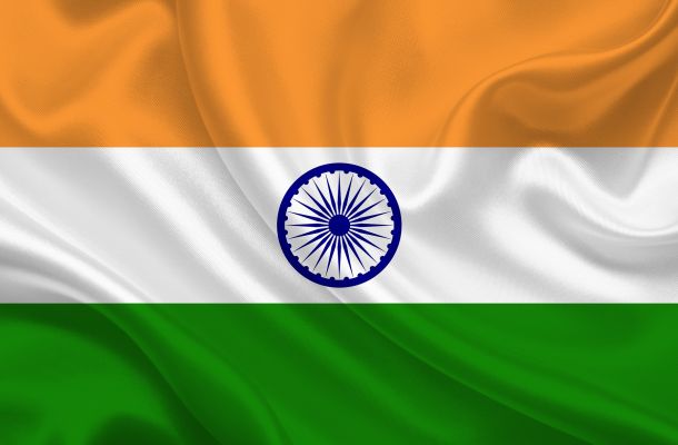 خاص.. رئيس قسم الحسابات الجارية بالتجاري يوضح بخصوص صرف المرتبات