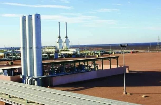 لتزويره وثائق رسمية.. النيابة العامة تأمر بحبس المسؤول عن مكتب الخدمات المالية الشاطيء