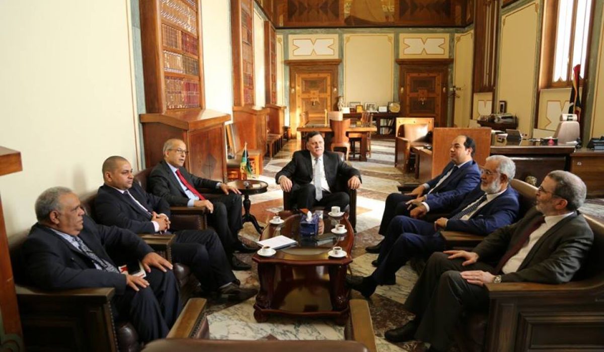 اجتماع في ليبيا المركزي لمناقشة آليات انعاش الاقتصاد الوطني